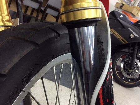 ホンダ CRF250L CRF250L【無限2本出しマフラー・フェンダーレス・パワーボックス・MD38型】!! 24