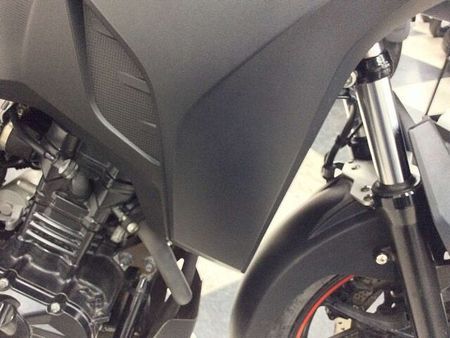スズキ Vストローム250 Vストローム250【足つきも良く低速でも力強い☆】!! 40