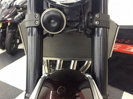 カワサキ Z900RS Z900RS【火の玉カラー・ETC(2.0)標準・4気筒ネイキッド】 18