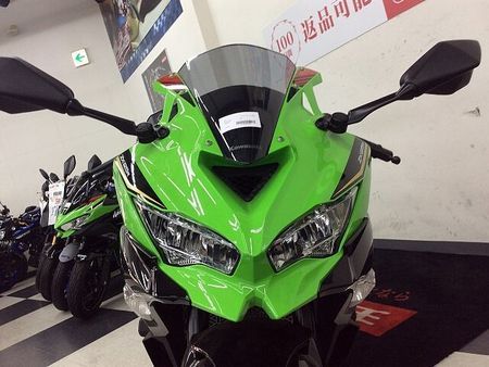 カワサキ ZX-25R Ninja ZX-25R SE【フルカウル4気筒・クイックシフター・走行5,000?未満】 17