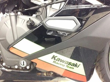 カワサキ ZX-25R Ninja ZX-25R SE【フルカウル4気筒・クイックシフター・走行5,000?未満】 28