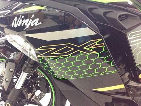 カワサキ ZX-25R Ninja ZX-25R SE【フルカウル4気筒・クイックシフター・走行5,000?未満】 39