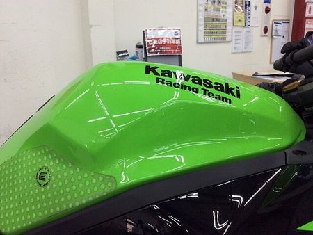 カワサキ ZX-25R NINJA ZX-25R SE【フルカウル4気筒・クイックシフター・USB電源】 26
