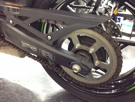 カワサキ ZX-25R NINJA ZX-25R SE【フルカウル4気筒・クイックシフター・USB電源】 36