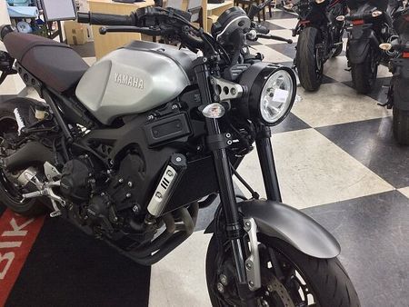 ヤマハ XSR900 XSR900【トラクションコントロール・スリッパークラッチ装備】 17