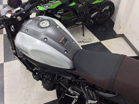 ヤマハ XSR900 XSR900【トラクションコントロール・スリッパークラッチ装備】 21