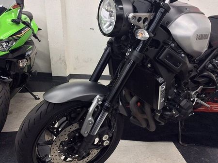 ヤマハ XSR900 XSR900【トラクションコントロール・スリッパークラッチ装備】 23