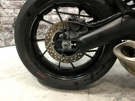 ヤマハ MT-09 【マル得車輛】MT-09 サイドバッグサポート エンジンガード 赤キー有り!! 22