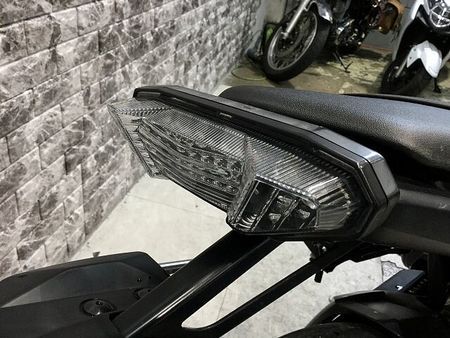 ヤマハ MT-09 【マル得車輛】MT-09 サイドバッグサポート エンジンガード 赤キー有り!! 24