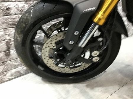 ヤマハ MT-09 【マル得車輛】MT-09 サイドバッグサポート エンジンガード 赤キー有り!! 37