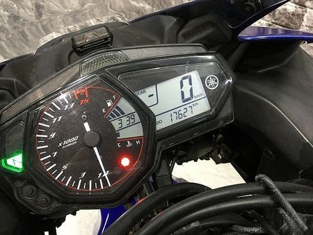 ヤマハ YZF-R25 YZF-R25 フェンダーレス スクリーン ヘルメットロック USB電源 マルチバー!! 3