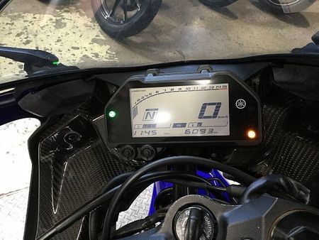 ヤマハ YZF-R25 YZF-R25 ABS WR'Sマフラー スペアキー有り ヘルメットロック ドレスアップパ 3