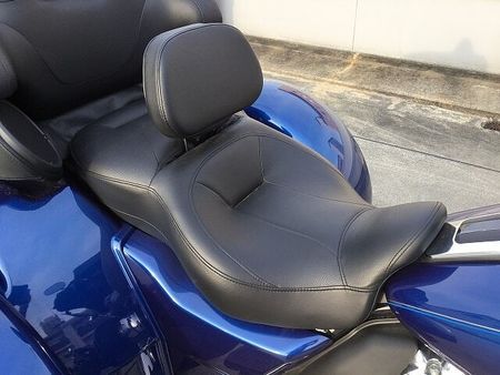 ハーレーダビッドソン FLHTCUTG TRIKE TRIGLIDE ULTRA トライグライドウルトラ マフラー グリップ タンクキャップ !! 16