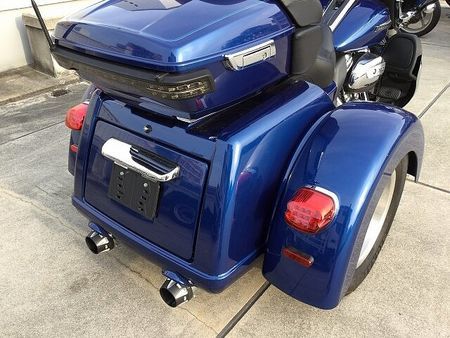 ハーレーダビッドソン FLHTCUTG TRIKE TRIGLIDE ULTRA トライグライドウルトラ マフラー グリップ タンクキャップ !! 20