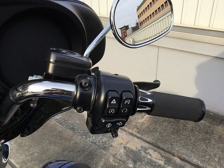 ハーレーダビッドソン FLHTCUTG TRIKE TRIGLIDE ULTRA トライグライドウルトラ マフラー グリップ タンクキャップ !! 25