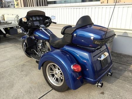 ハーレーダビッドソン FLHTCUTG TRIKE TRIGLIDE ULTRA トライグライドウルトラ マフラー グリップ タンクキャップ !! 6