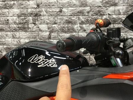 カワサキ ニンジャ 250 NINJA250 ヨシムラマフラー USB電源 スクリーン フェンダーレス マルチバー メ 24