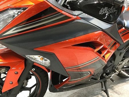 カワサキ ニンジャ 250 NINJA250 ヨシムラマフラー USB電源 スクリーン フェンダーレス マルチバー メ 33