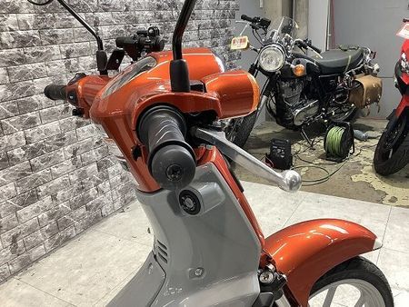 ホンダ スーパーカブ110プロ 【マル得車輌】スーパーカブ110 USB電源2口 レッグシールドカスタム!! 24