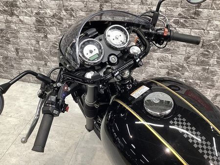 カワサキ W800 CAFE 【マル得車輌】W800 CAFE(W800カフェ) ABS/2023年モデル/前後ドライブ 24