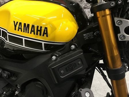 ヤマハ XSR900 XSR900 SP忠男マフラー USB電源 バイザー サイドバッグ フレームダンパー ハン 13