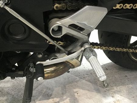 ヤマハ XSR900 XSR900 SP忠男マフラー USB電源 バイザー サイドバッグ フレームダンパー ハン 38