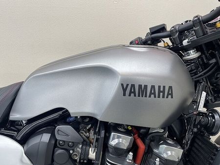ヤマハ XJR1300C XJR1300C ACTIVEバーハンドル OVER製バックステップ POSHウィンカー 20