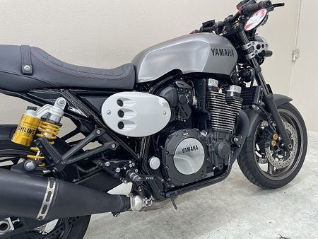 ヤマハ XJR1300C XJR1300C ACTIVEバーハンドル OVER製バックステップ POSHウィンカー 25