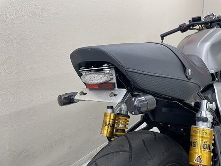 ヤマハ XJR1300C XJR1300C ACTIVEバーハンドル OVER製バックステップ POSHウィンカー 28