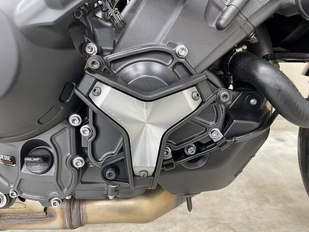 ヤマハ MT-09 MT-09SP ラッピングペイント ミツバ製ドラレコ TNAXスマートライドモニター エン 17
