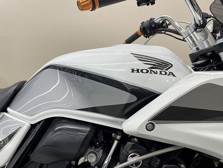 ホンダ CB400スーパーボルドール CB400スーパーボルドールRevo LEDライトバルブ カスタムハンドル USBポート 19