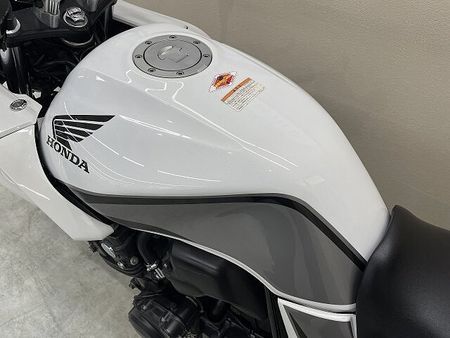 ホンダ CB400スーパーボルドール CB400スーパーボルドールRevo LEDライトバルブ カスタムハンドル USBポート 33