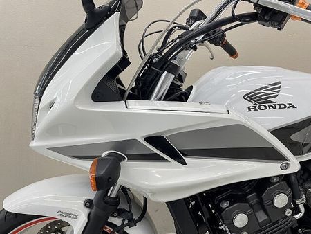 ホンダ CB400スーパーボルドール CB400スーパーボルドールRevo LEDライトバルブ カスタムハンドル USBポート 36