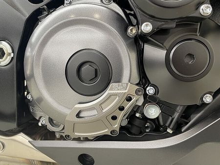 スズキ GSX-S1000 GSX-S1000 2022年モデル OVER製スライダー ヨシムラ製エンジンガード デイ 16