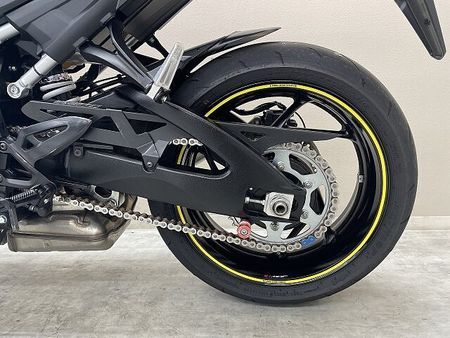 スズキ GSX-S1000 GSX-S1000 2022年モデル OVER製スライダー ヨシムラ製エンジンガード デイ 28