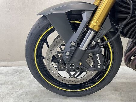 スズキ GSX-S1000 GSX-S1000 2022年モデル OVER製スライダー ヨシムラ製エンジンガード デイ 36