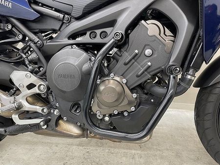 ヤマハ MT-09 トレーサー トレイサー900 エンジンガード GIVI製サイドパニア装備 15