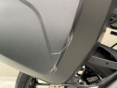 ヤマハ MT-09 トレーサー トレイサー900 エンジンガード GIVI製サイドパニア装備 22