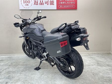 ヤマハ MT-09 トレーサー トレイサー900 エンジンガード GIVI製サイドパニア装備 6