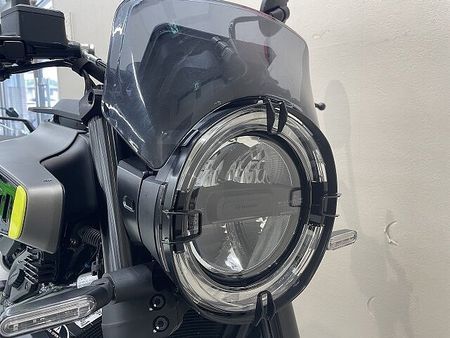 ハスクバーナ SVARTPILEN 401 スヴァルトピレン401 2024年現行モデル ワンオーナー ライトガード装備 11
