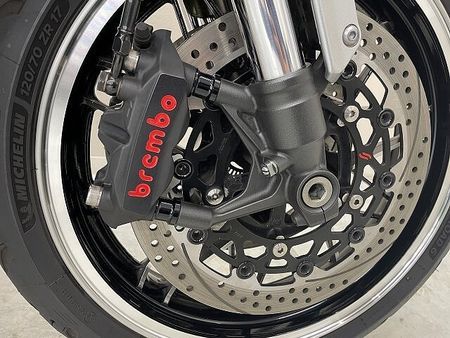 カワサキ Z900RS Z900RS ブレンボ製フロントブレーキ廻り ハイシート フェンダーレスキット SHAD製 16