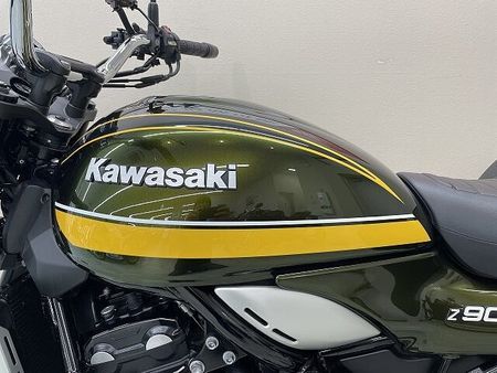 カワサキ Z900RS Z900RS ブレンボ製フロントブレーキ廻り ハイシート フェンダーレスキット SHAD製 40