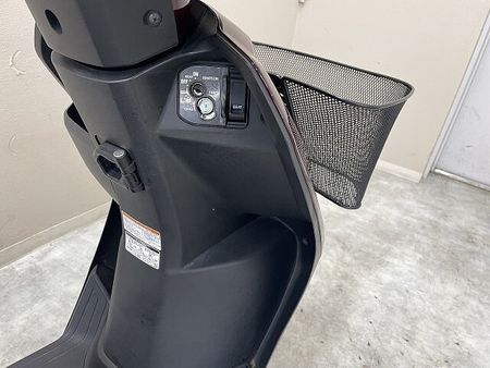 ヤマハ ジョグZ JOG 国内生産モデル フロントバスケット装備 18