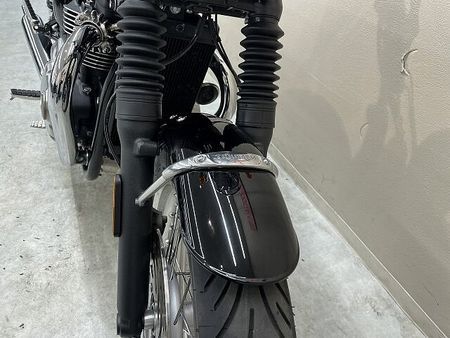 トライアンフ BONNEVILLE T120 ボンネビルT120 2024年モデル スクリーン USB電源装備 12