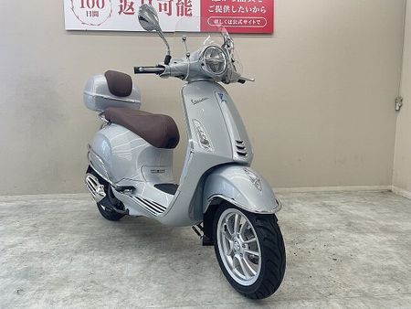 ベスパ Primavera 125 プリマベーラ125 2018年モデル 純正トップケース装備 2
