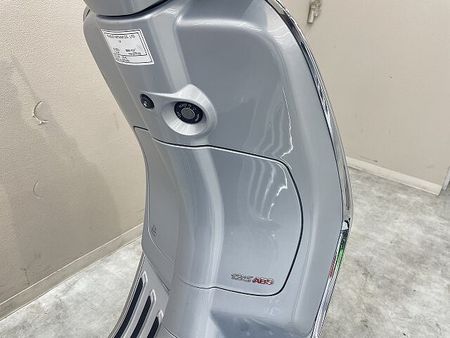 ベスパ Primavera 125 プリマベーラ125 2018年モデル 純正トップケース装備 21