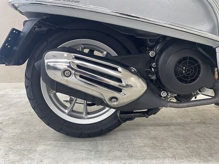 ベスパ Primavera 125 プリマベーラ125 2018年モデル 純正トップケース装備 25