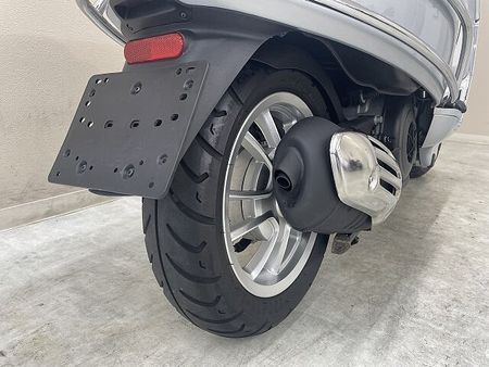 ベスパ Primavera 125 プリマベーラ125 2018年モデル 純正トップケース装備 27