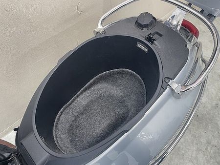ベスパ Primavera 125 プリマベーラ125 2018年モデル 純正トップケース装備 34