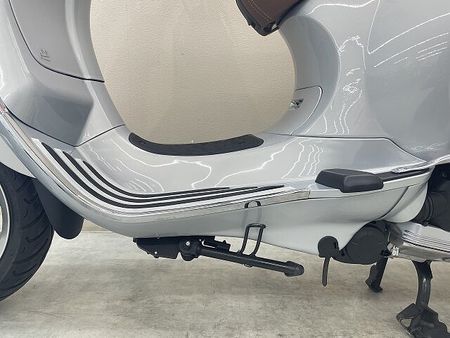 ベスパ Primavera 125 プリマベーラ125 2018年モデル 純正トップケース装備 37